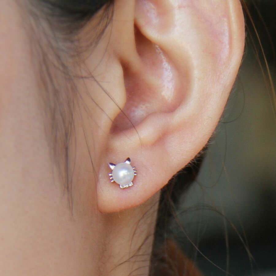ネッコレスピアス パール ねこピアス | Cattonオンラインショップ