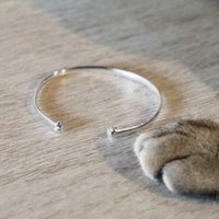 猫の手 肉球 ブレスレット | Cattonオンラインショップ